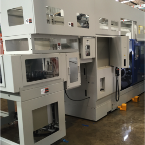 Centro de torneamento com fusos contrapostos Muratec, com carga e descarga automática por meio de gantry loader